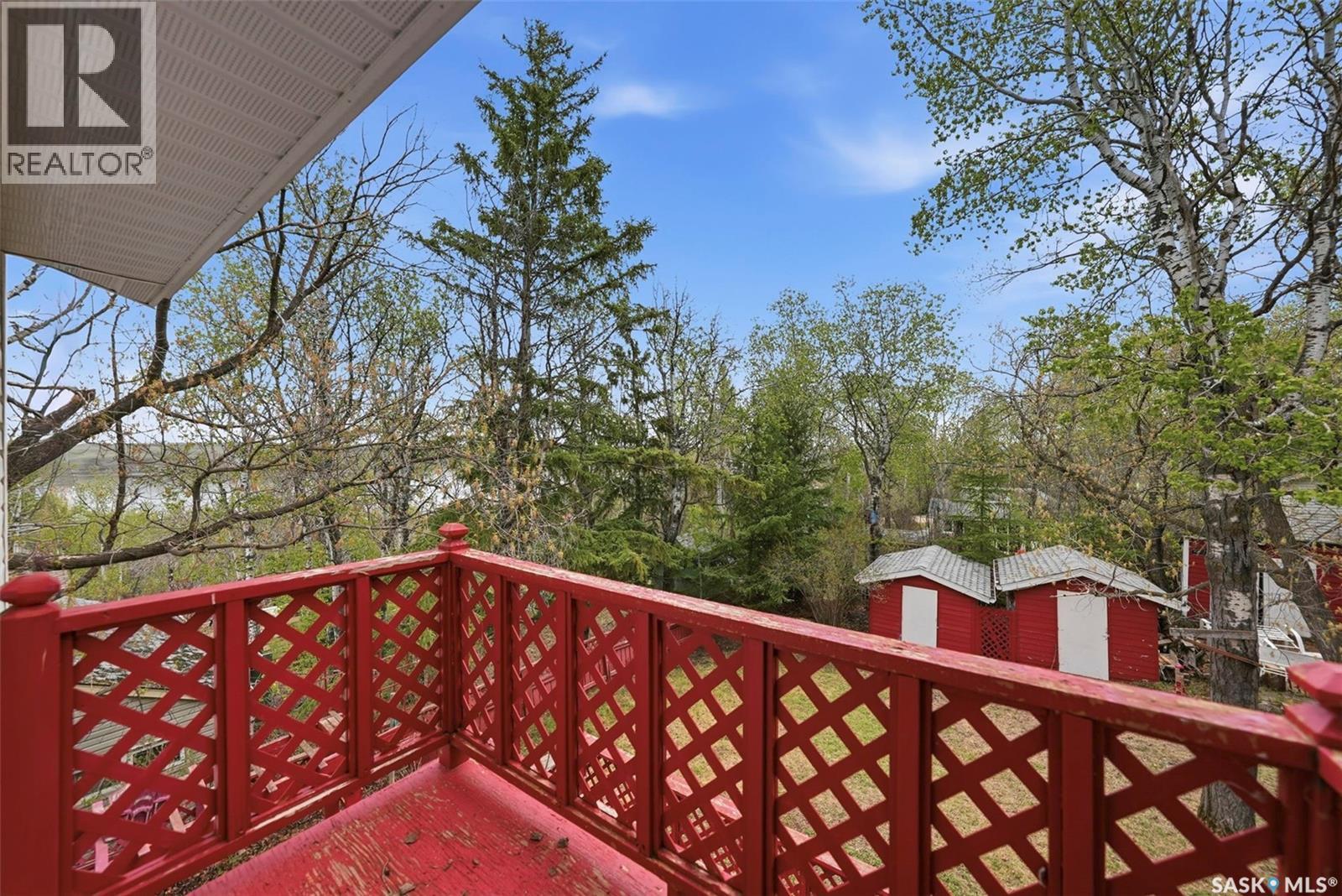 107-109 Shawondasse Drive, Manitou Beach, SK - Outdoor With Balcony