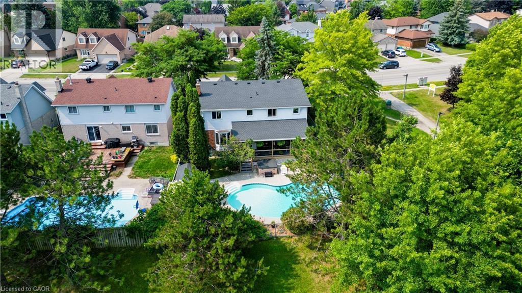 341 Cooper Street, Cambridge, ON - Outdoor With In Ground Pool