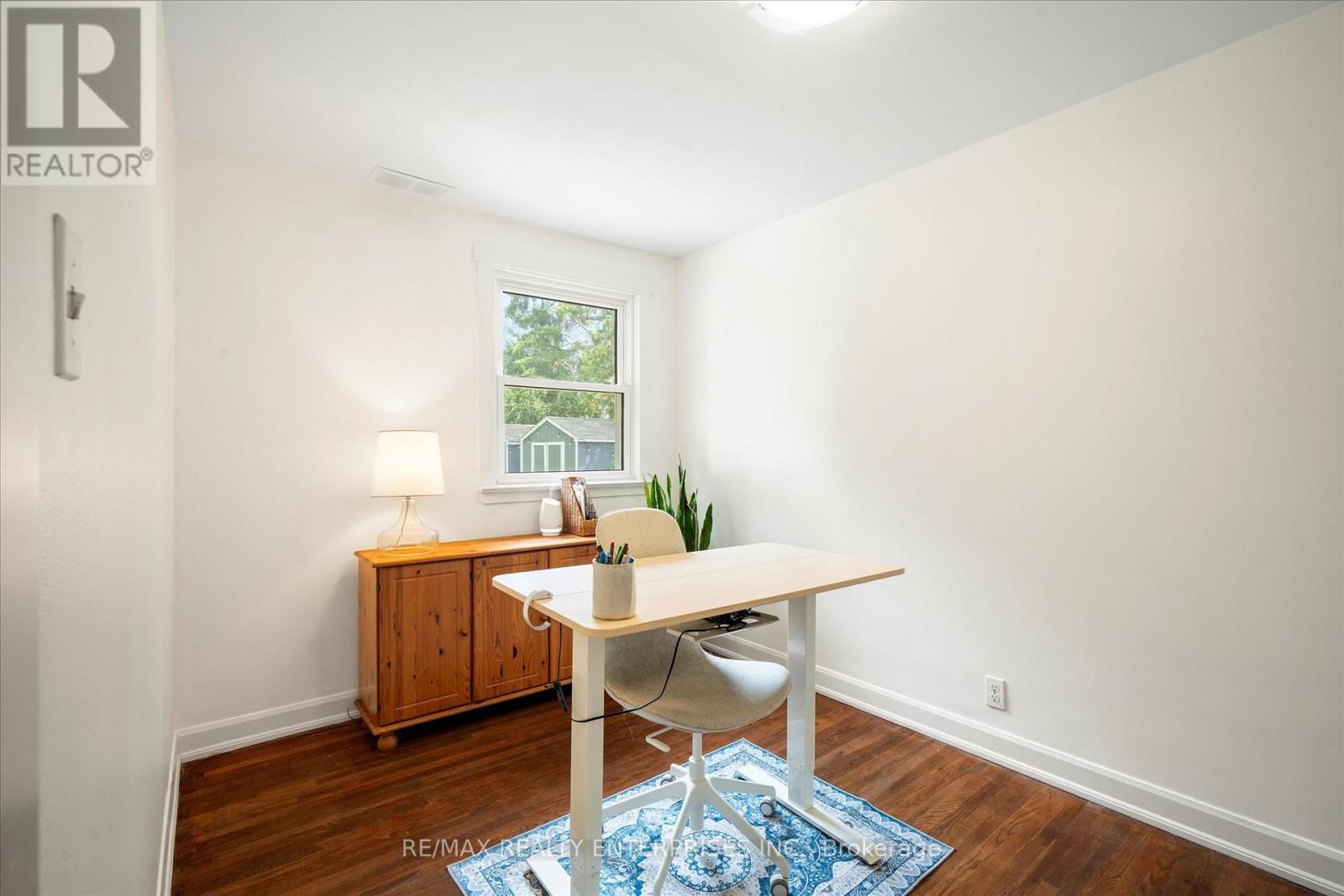 6295 Guelph Line, Burlington, ON - Indoor Photo Showing Office