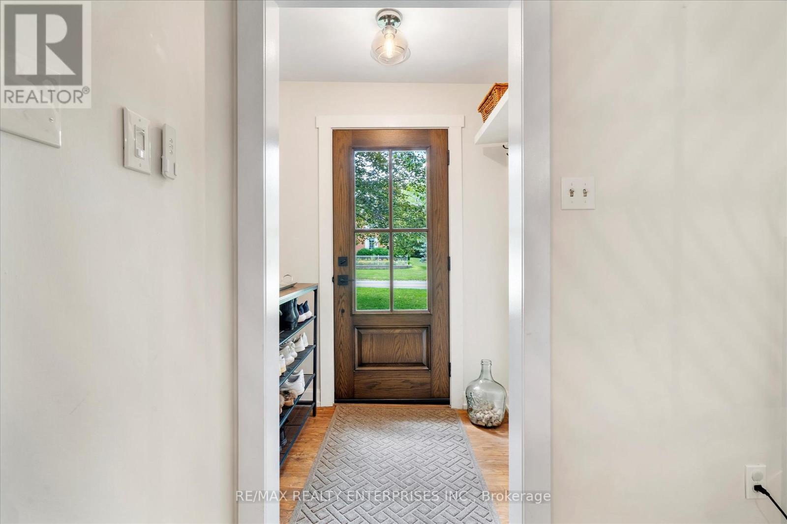 6295 Guelph Line, Burlington, ON - Indoor Photo Showing Other Room