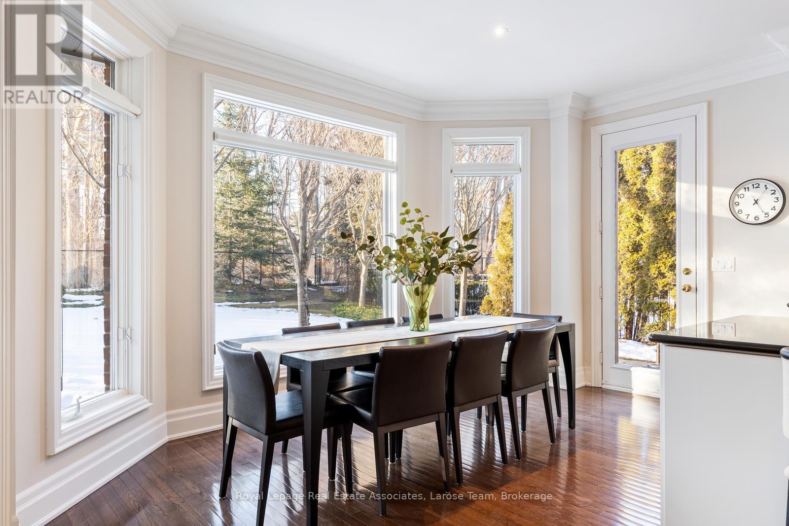 Stunning Views from Kitchen Table - 562 Gladwyne Court, Mississauga, ON - Indoor Photo Showing Dining Room