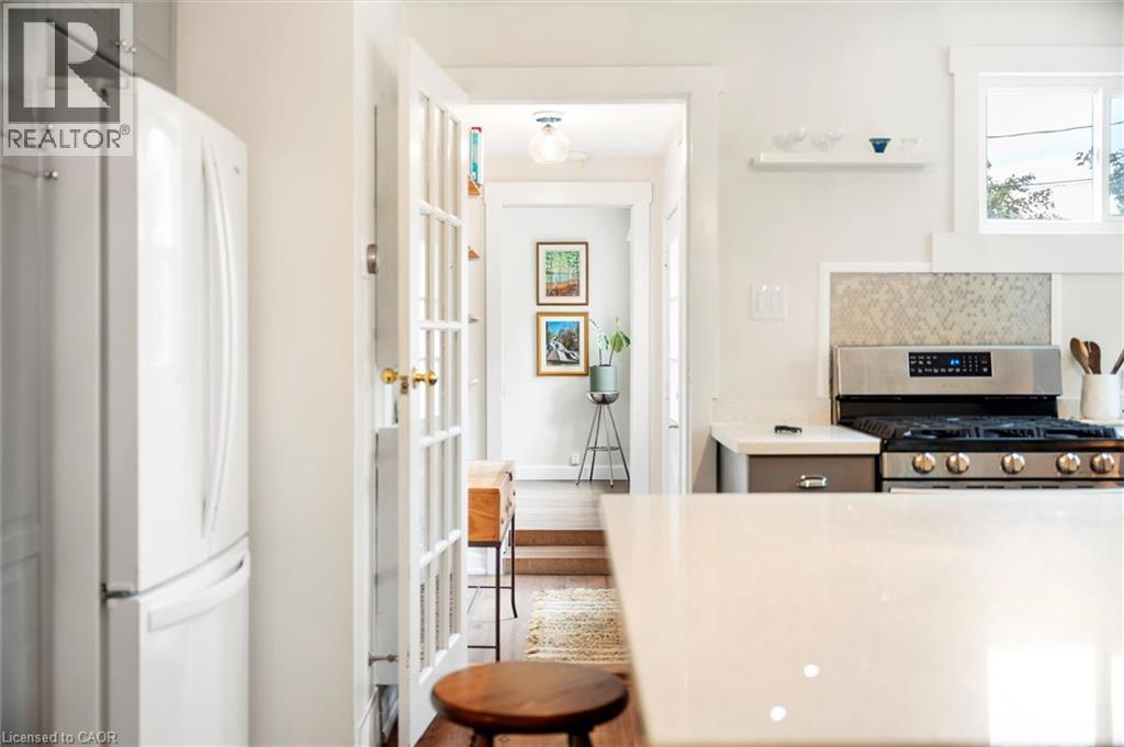 6295 Guelph Line, Burlington, ON - Indoor