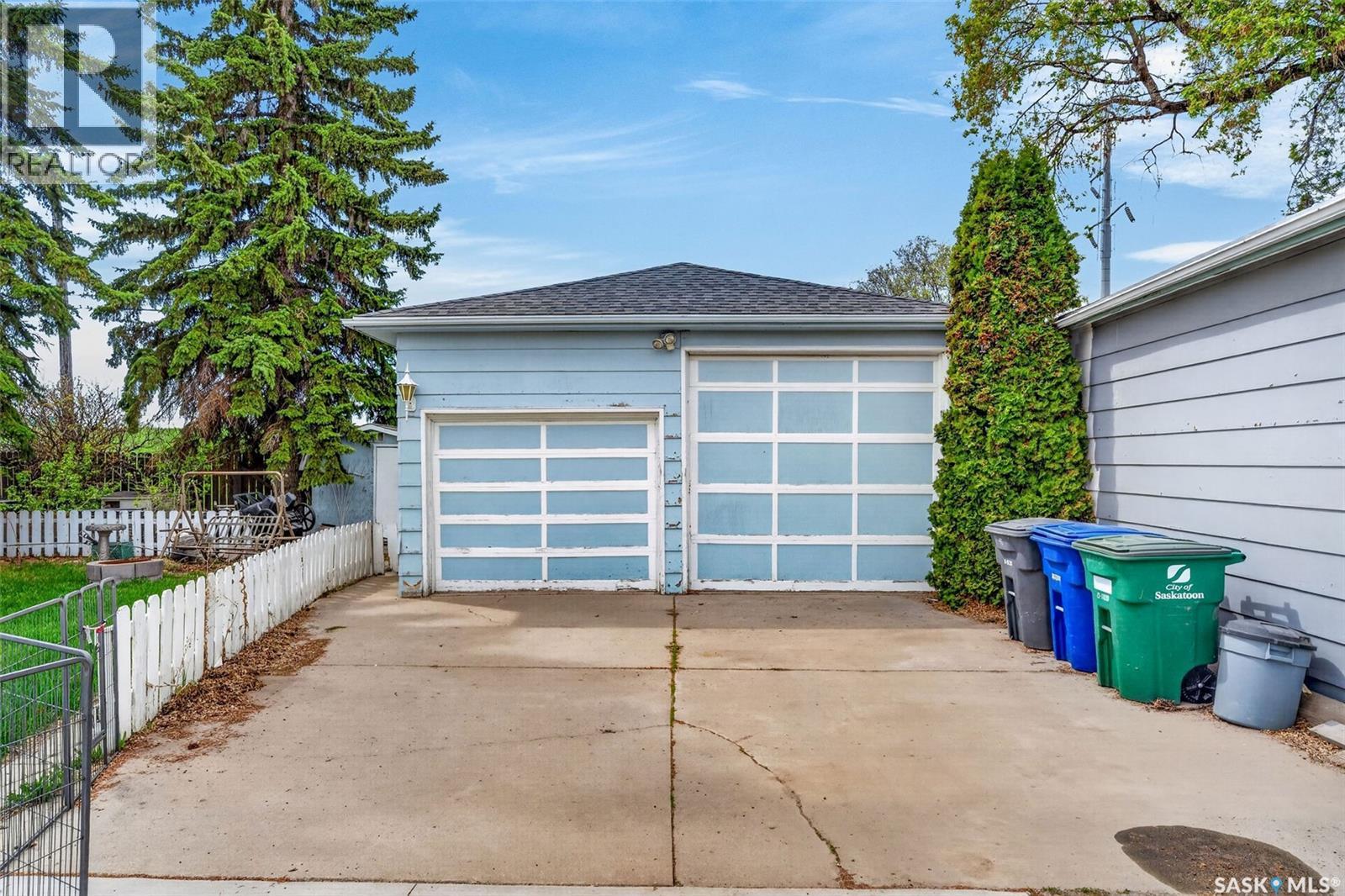 413 Vancouver Avenue N, Saskatoon, SK - Outdoor With Exterior
