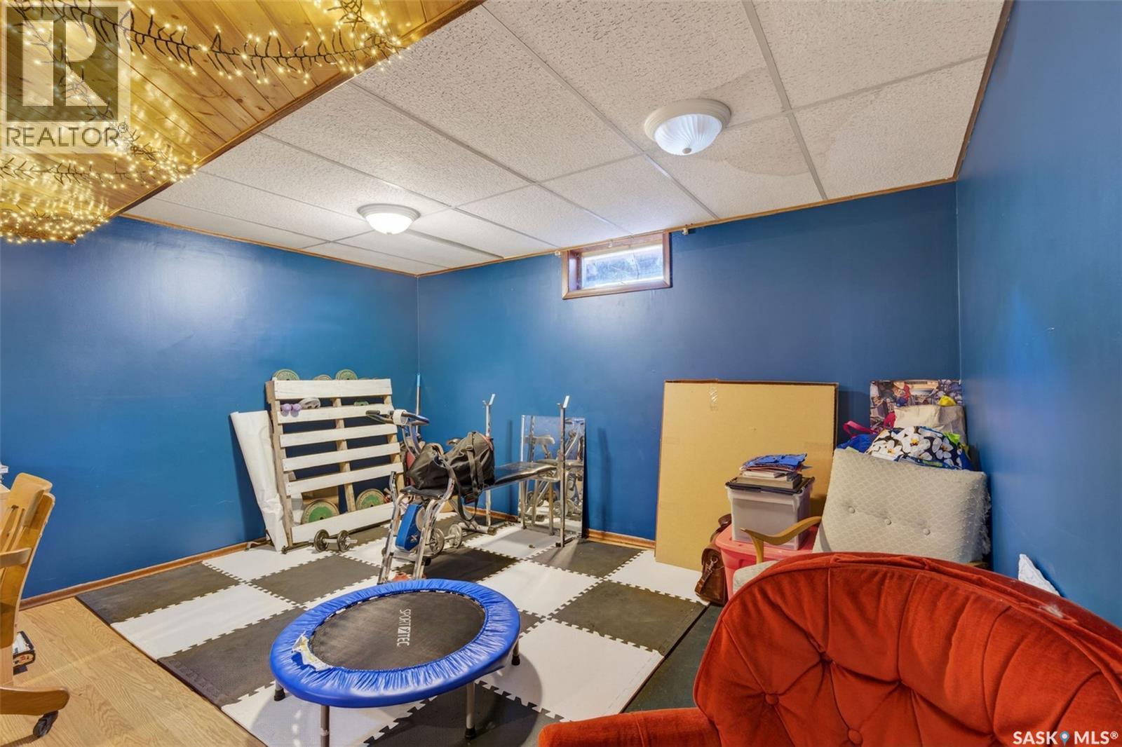 413 Vancouver Avenue N, Saskatoon, SK - Indoor