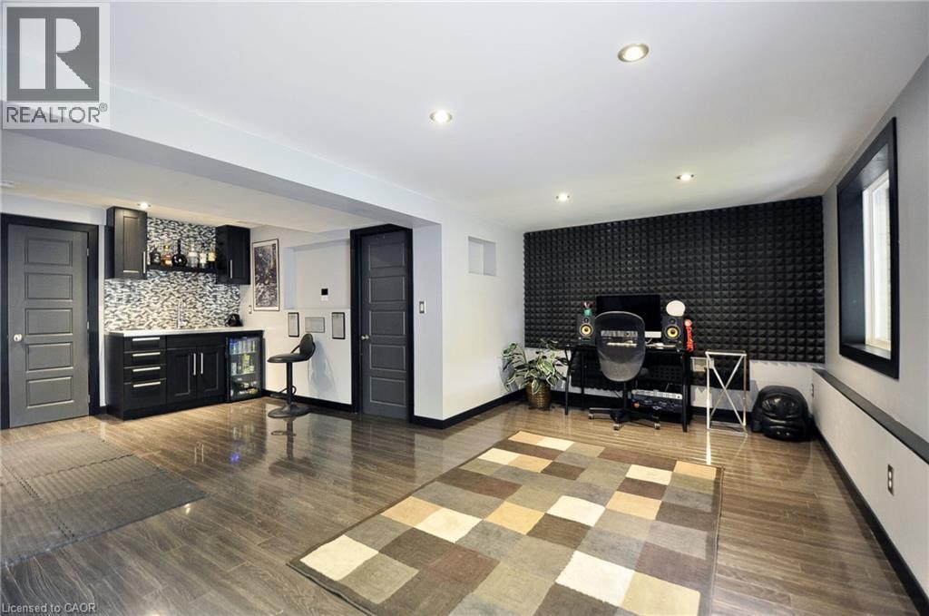 12 Karalee Crescent, Cambridge, ON - Indoor