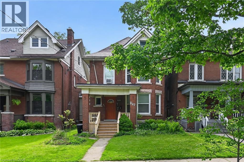 227 Sherman Avenue S, Hamilton, ON - Outdoor With Facade