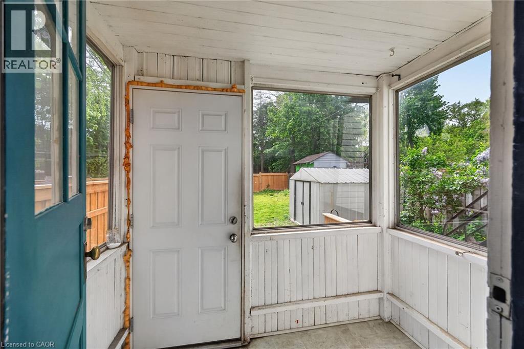 227 Sherman Avenue S, Hamilton, ON - With Exterior