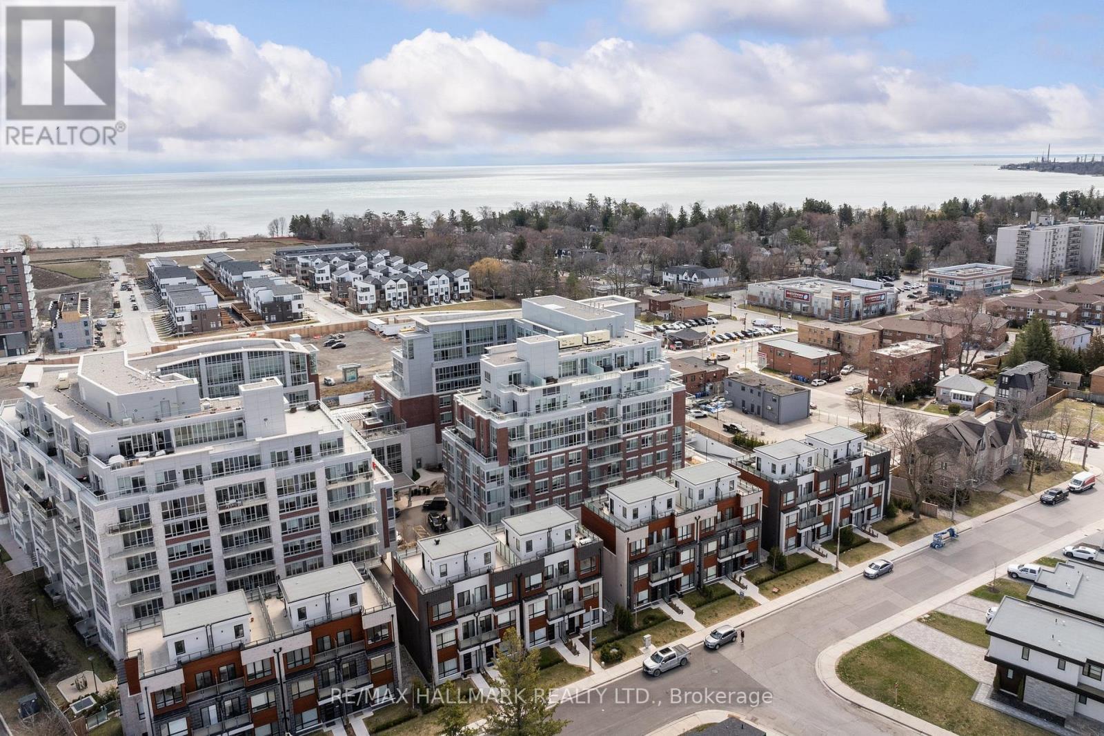 129 High Street W, Mississauga, ON - Outdoor With View
