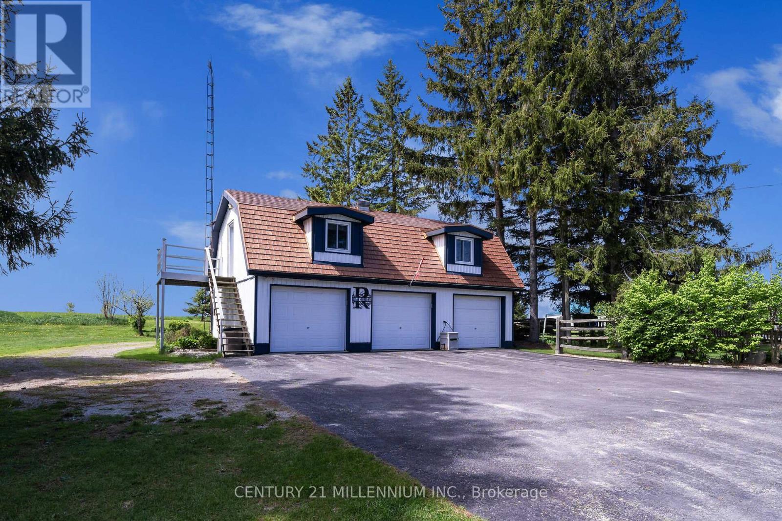 3 Car Detached Garage with Loft - 5868 First Line, Erin, ON - Outdoor