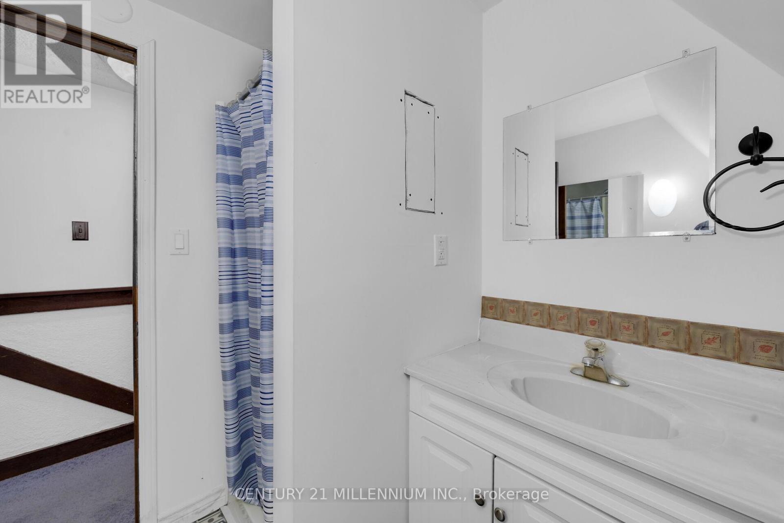 Loft 3 Pcs Bathroom - 5868 First Line, Erin, ON - Indoor Photo Showing Bathroom