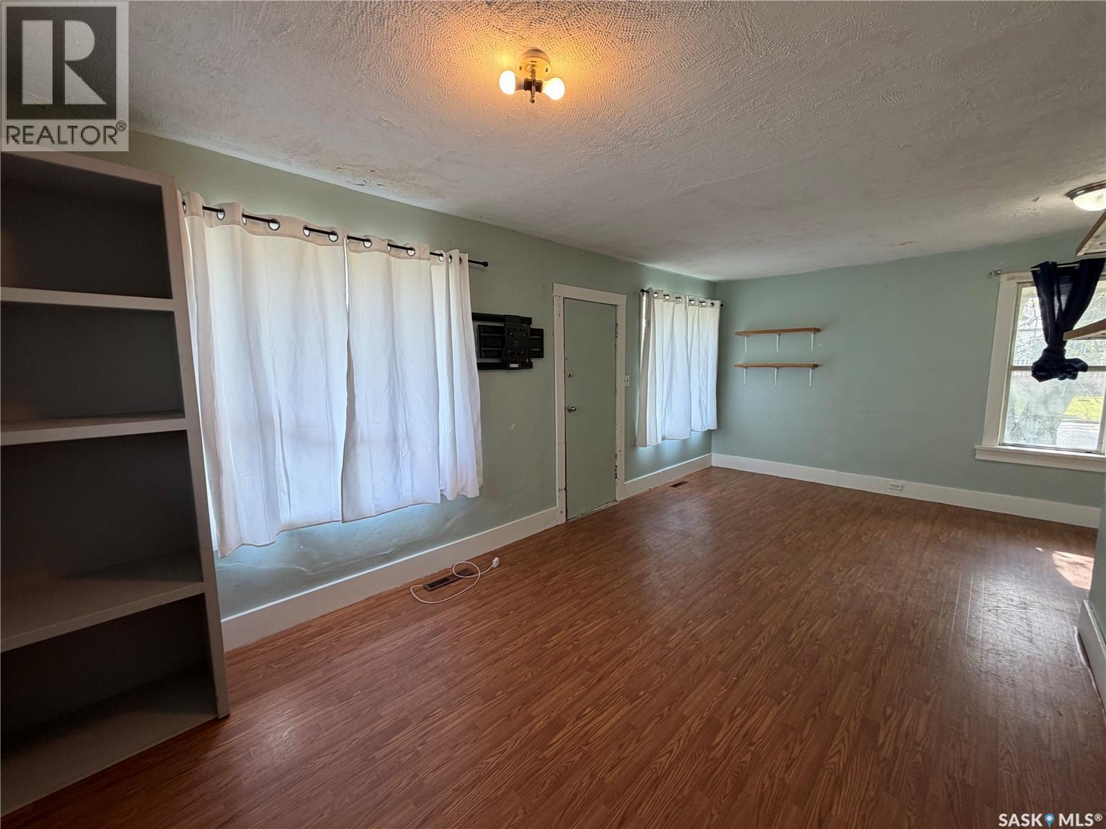 10 Railway Avenue, Redvers, SK - Indoor Photo Showing Other Room