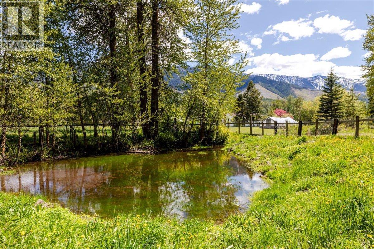 1989 3 Highway, Fernie, BC