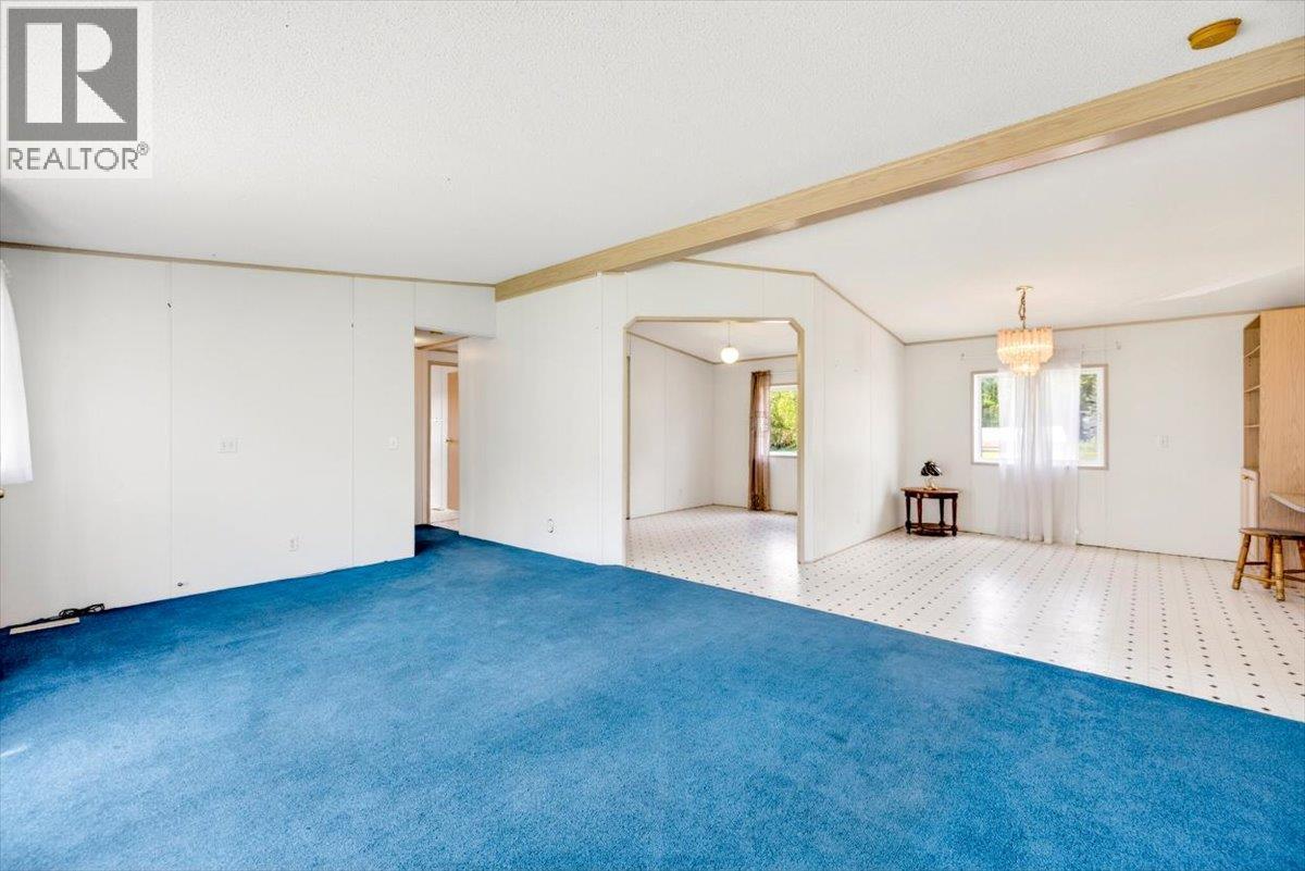 1989 3 Highway, Fernie, BC