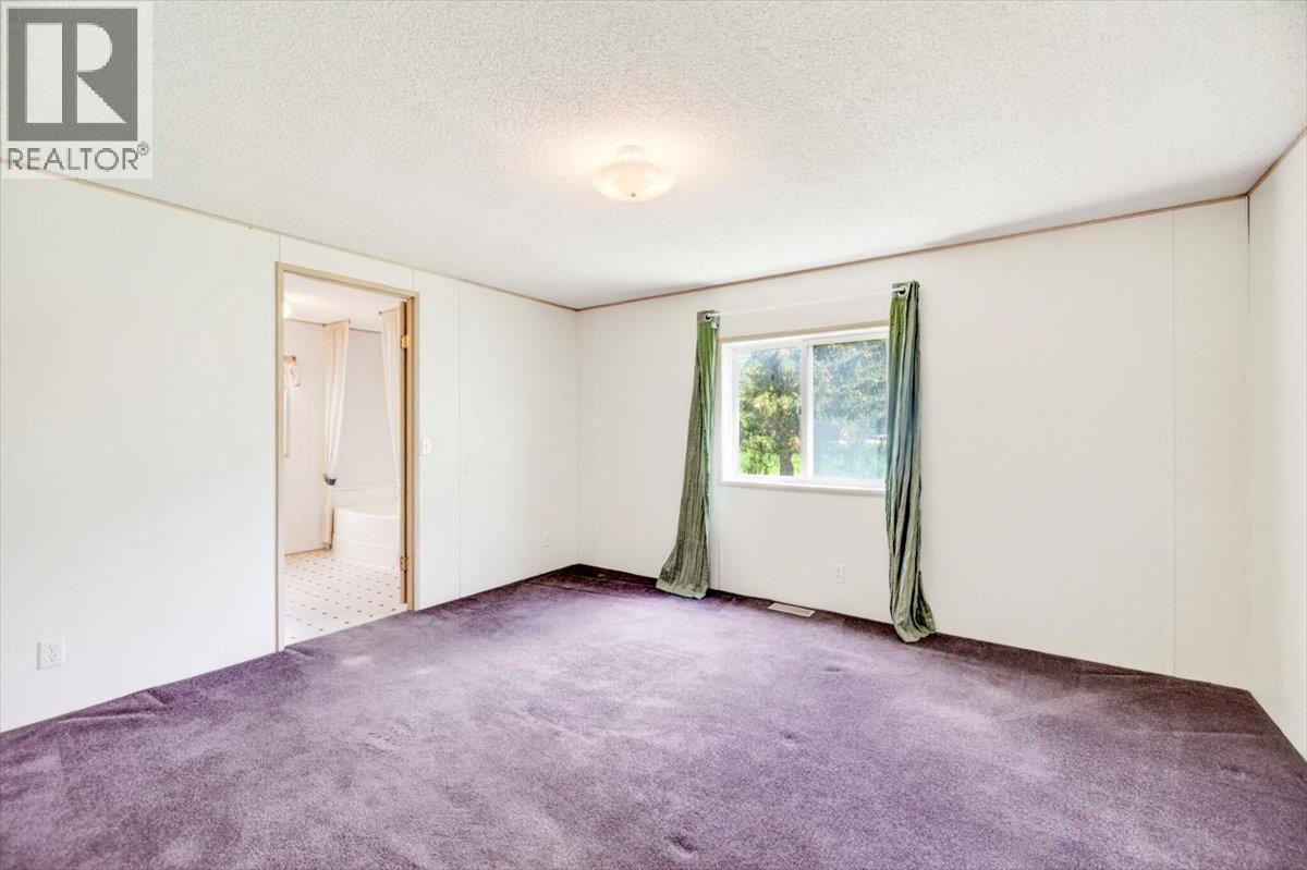 1989 3 Highway, Fernie, BC