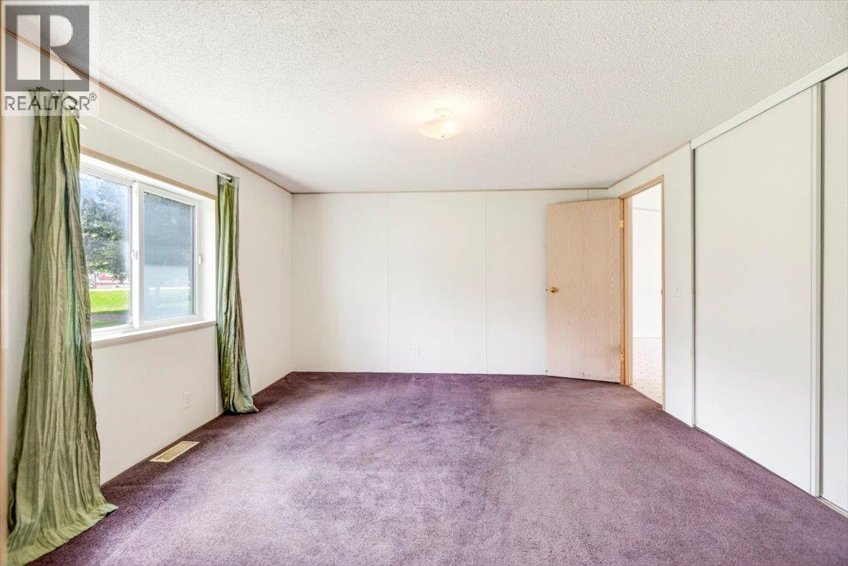 1989 3 Highway, Fernie, BC