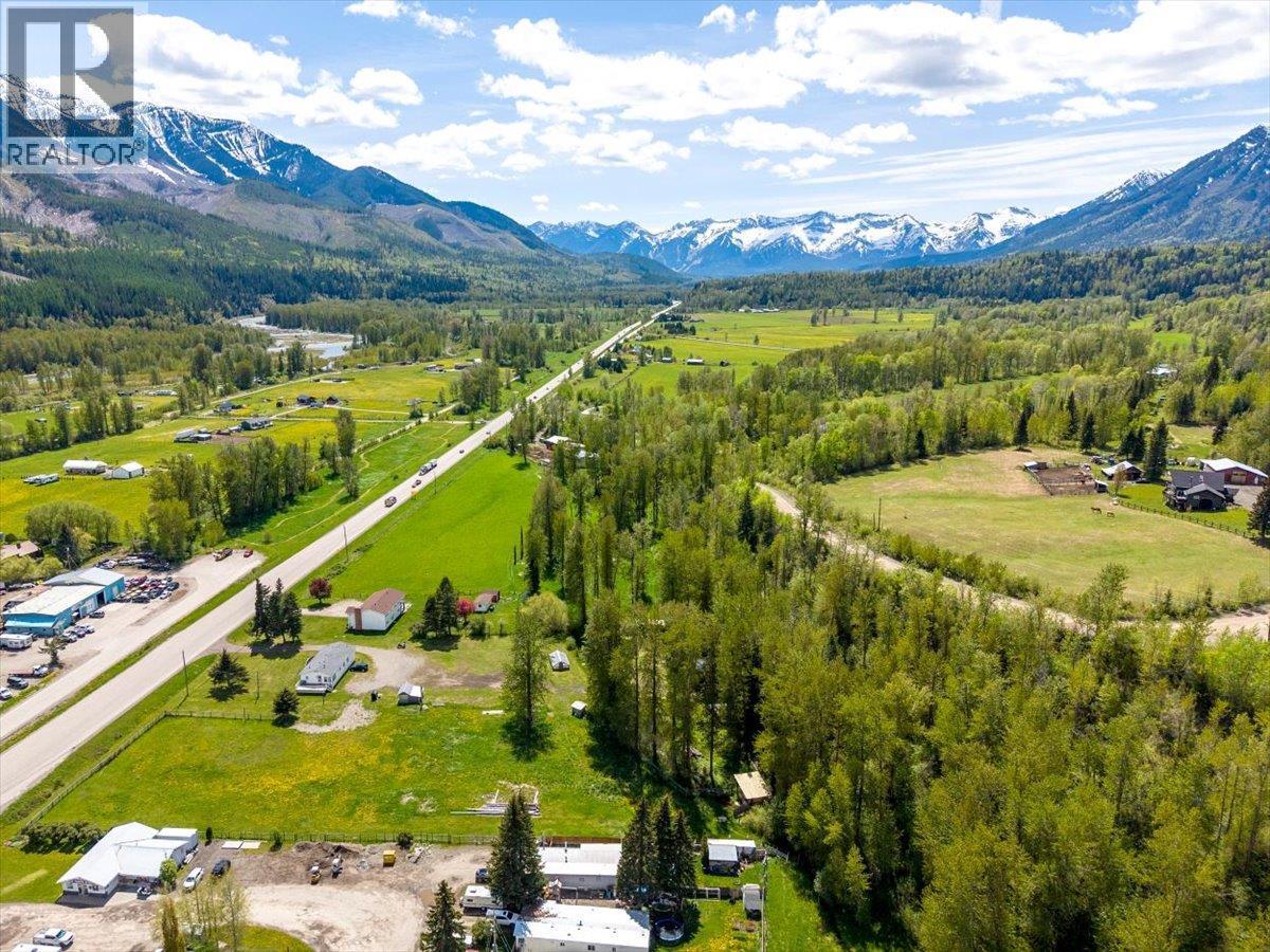 1989 3 Highway, Fernie, BC