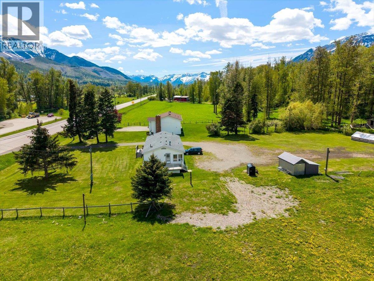 1989 3 Highway, Fernie, BC