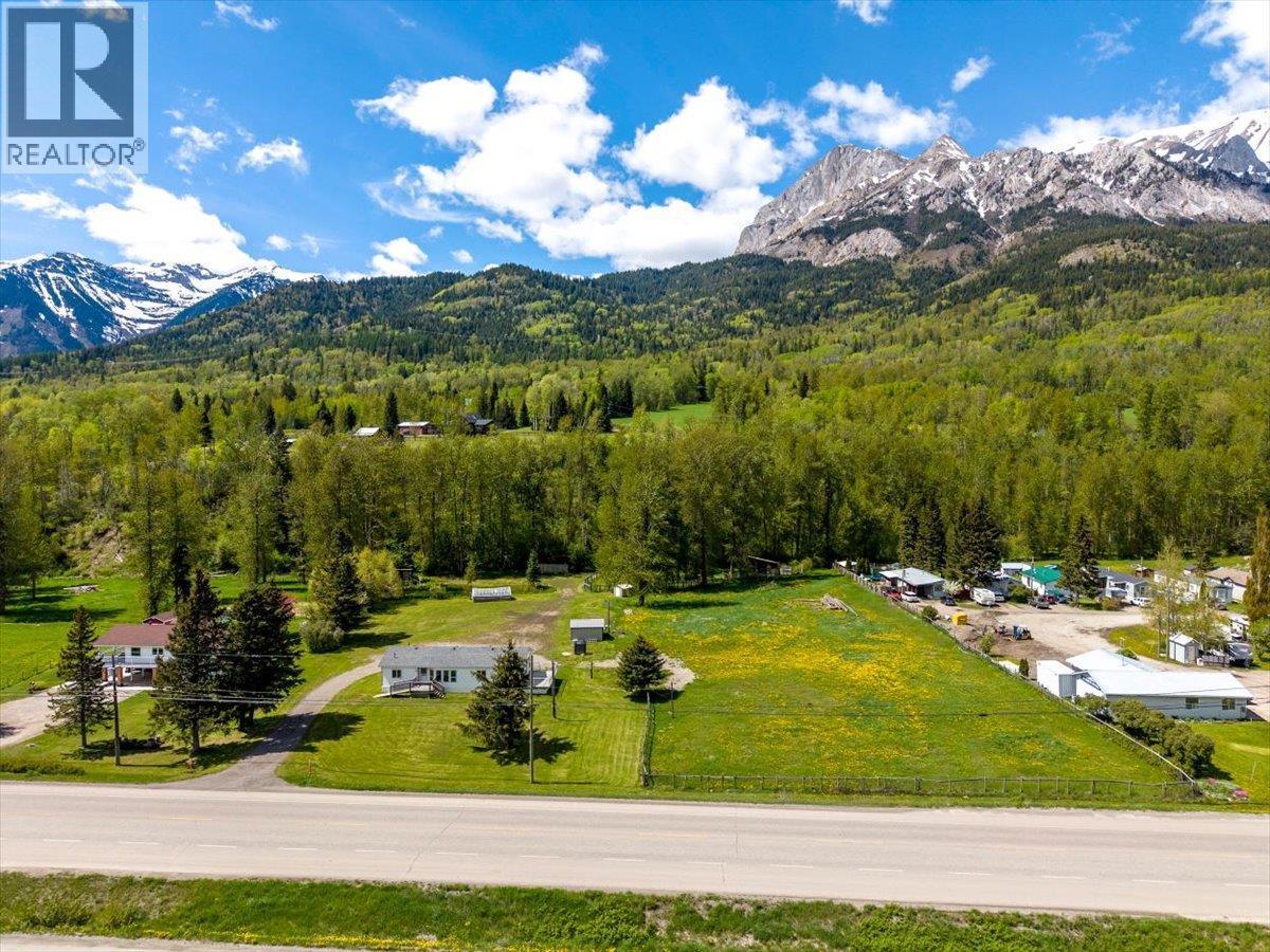 1989 3 Highway, Fernie, BC