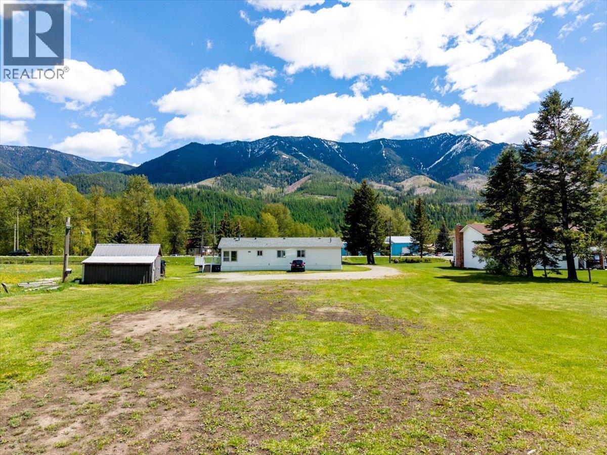 1989 3 Highway, Fernie, BC