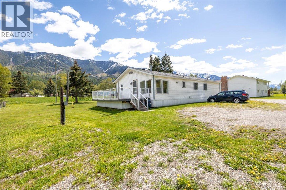1989 3 Highway, Fernie, BC