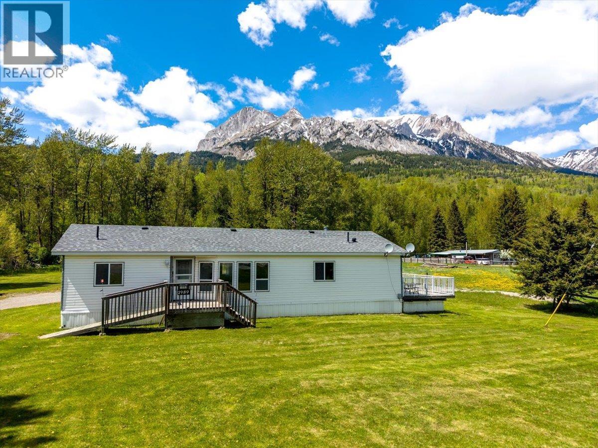 1989 3 Highway, Fernie, BC