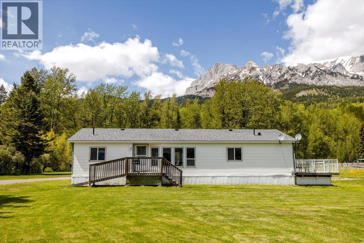 1989 3 Highway, Fernie, BC