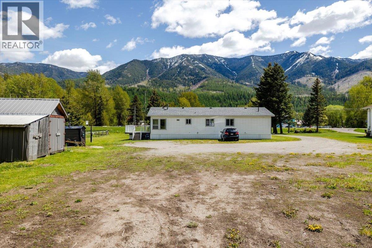 1989 3 Highway, Fernie, BC