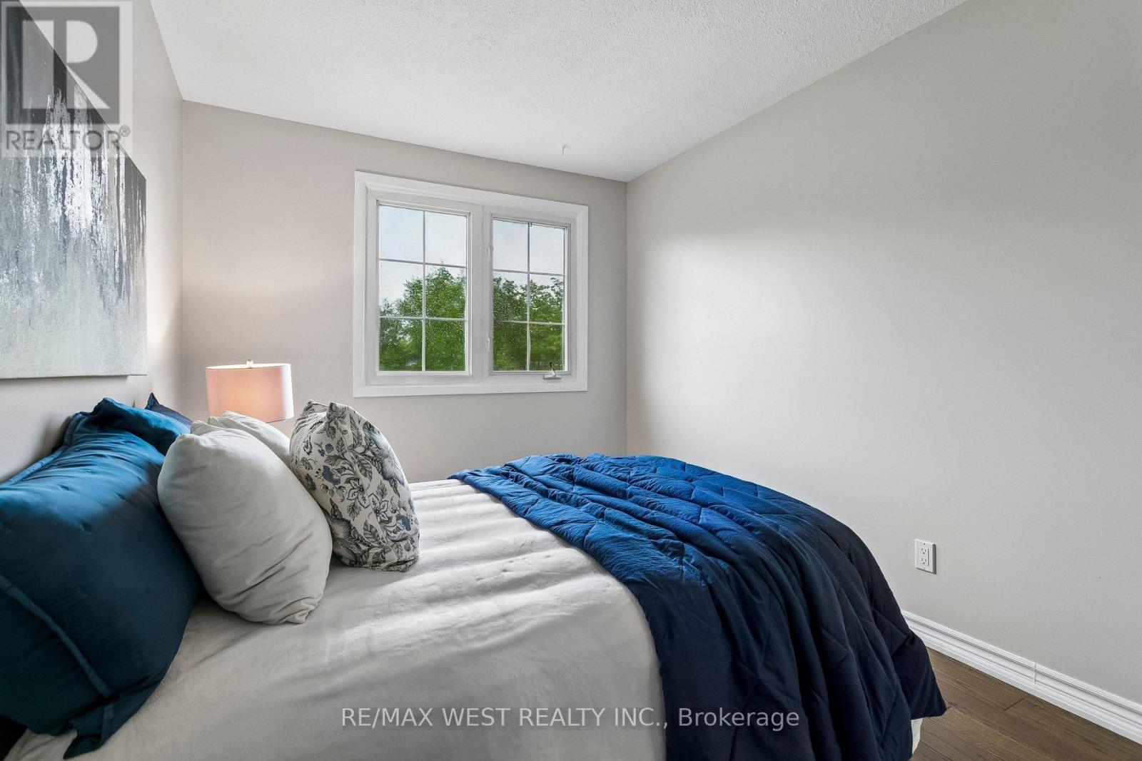 563 Joyce Boulevard, Milton, ON - Indoor Photo Showing Bedroom