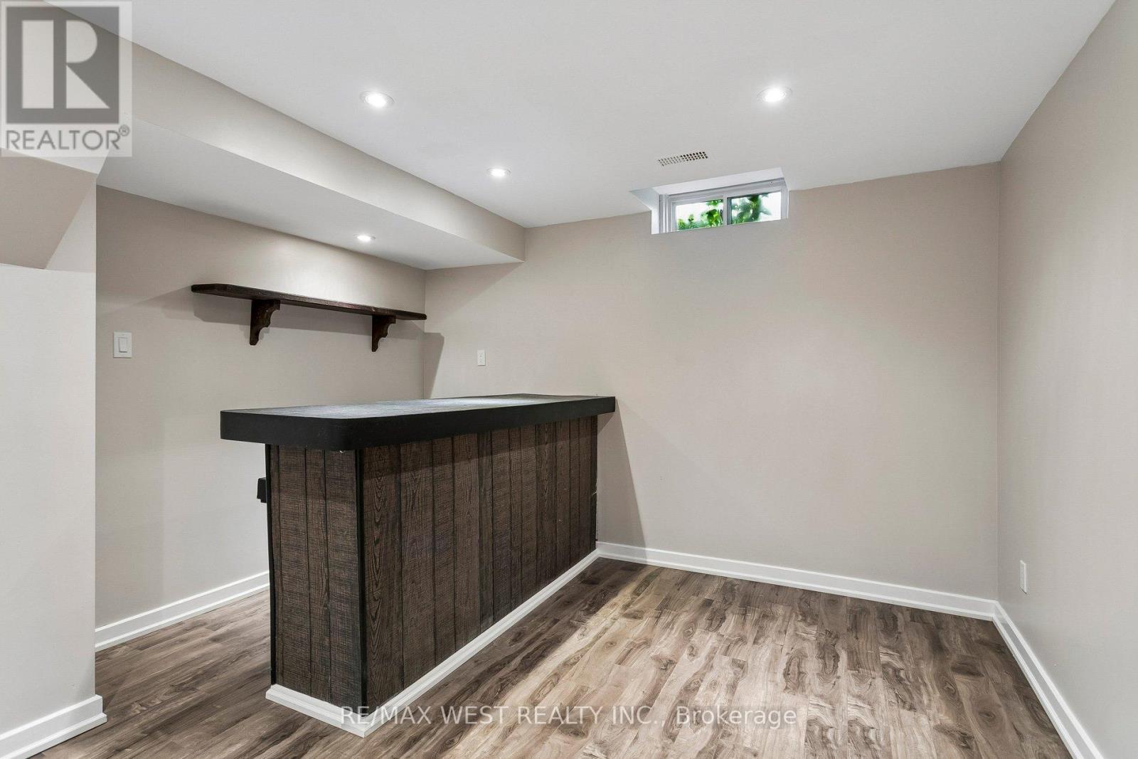 563 Joyce Boulevard, Milton, ON - Indoor