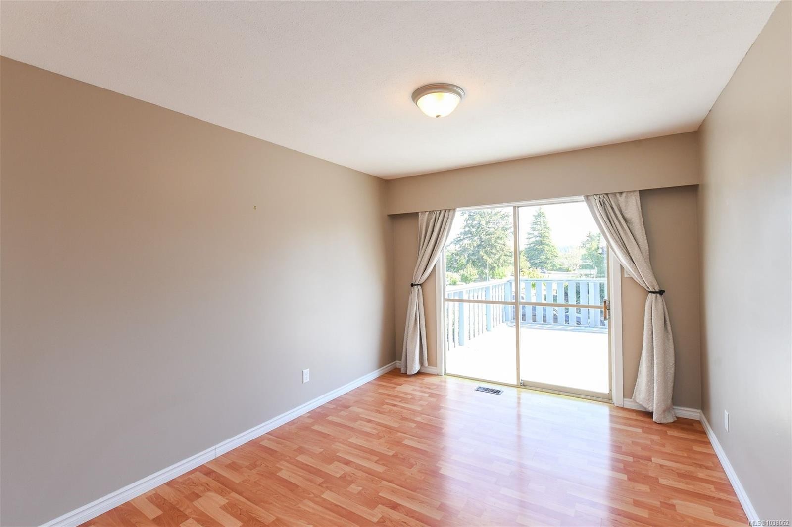 2029 Cedar Cres, Courtenay, BC