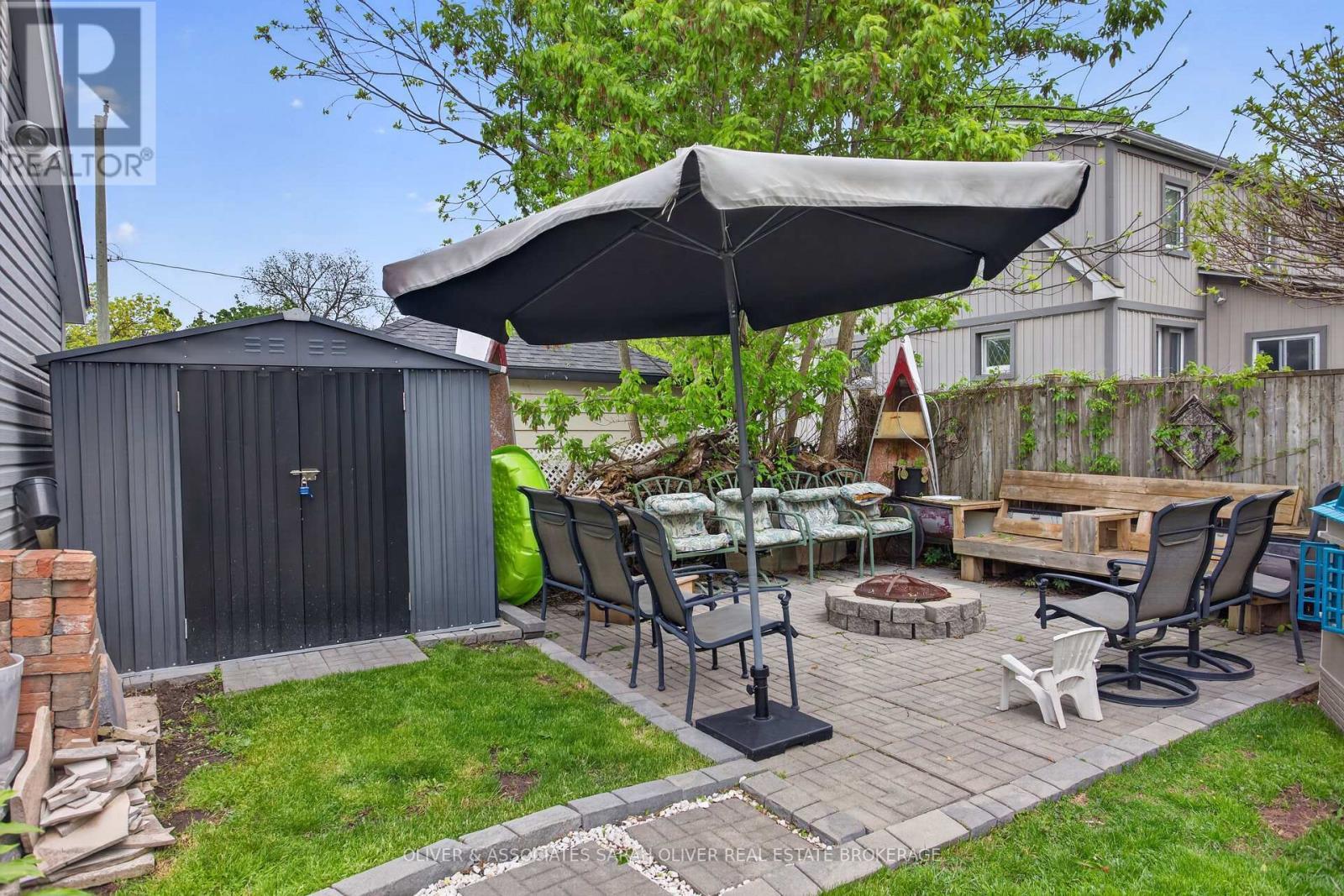 24 Third Avenue, St. Thomas, ON - Outdoor With Deck Patio Veranda