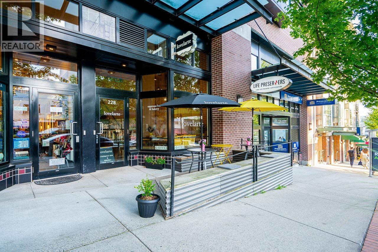 228 Lonsdale Avenue, North Vancouver, BC