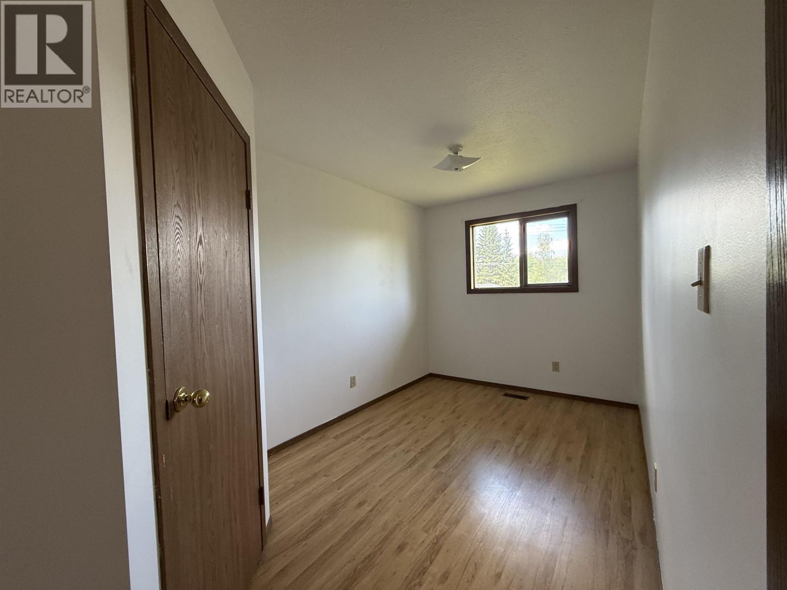3512 Second Avenue, Smithers, BC - Indoor Photo Showing Other Room