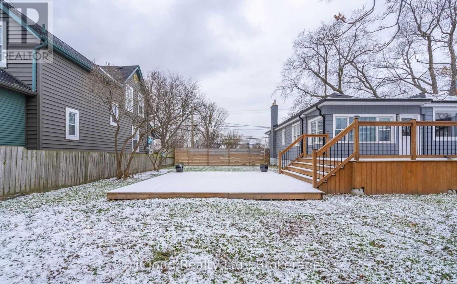361 Beach Boulevard, Hamilton, ON - Outdoor With Deck Patio Veranda