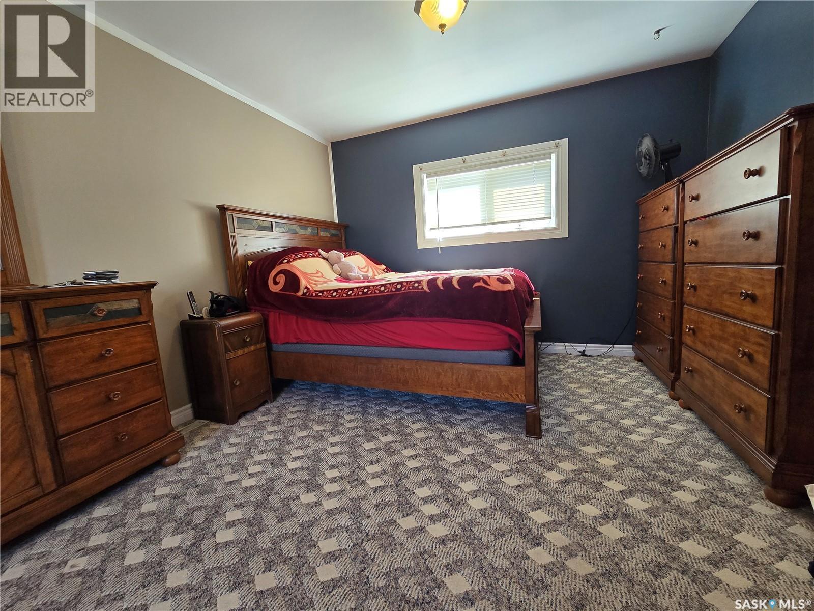 43 Assiniboia Avenue, Mctaggart, SK - Indoor Photo Showing Bedroom