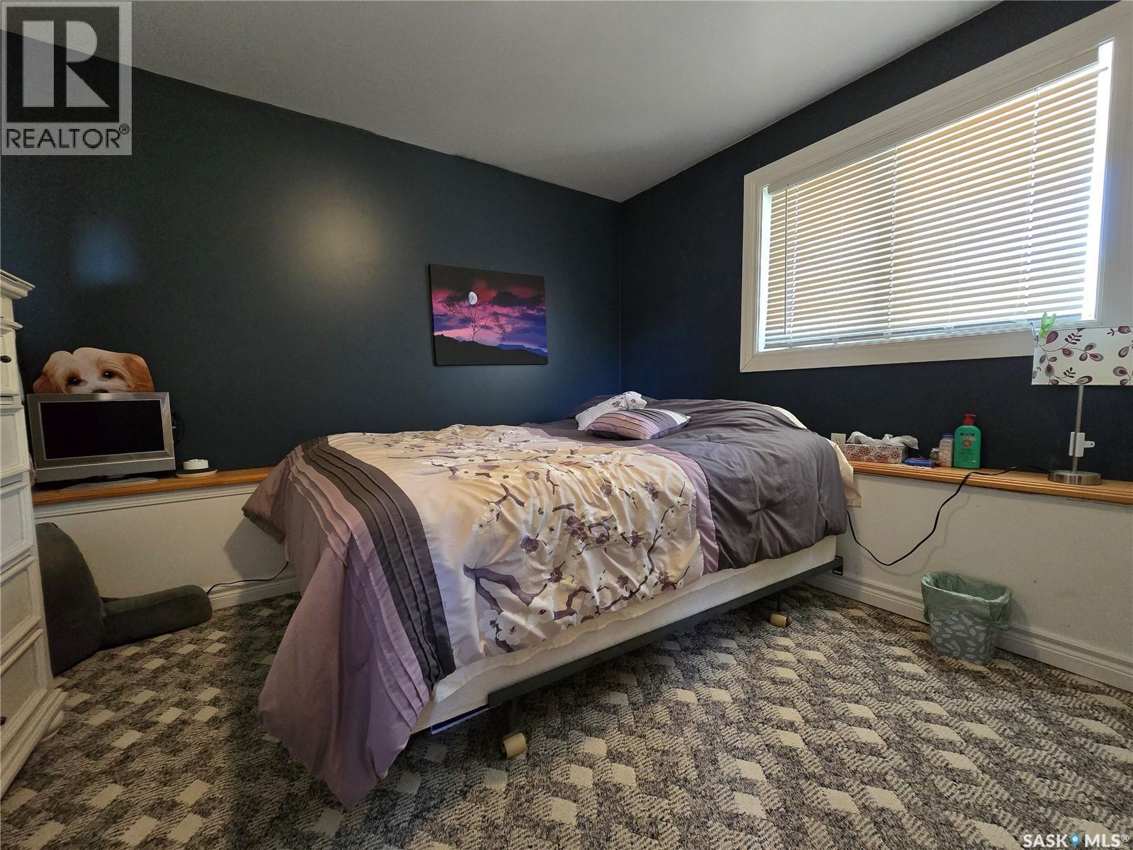 43 Assiniboia Avenue, Mctaggart, SK - Indoor Photo Showing Bedroom