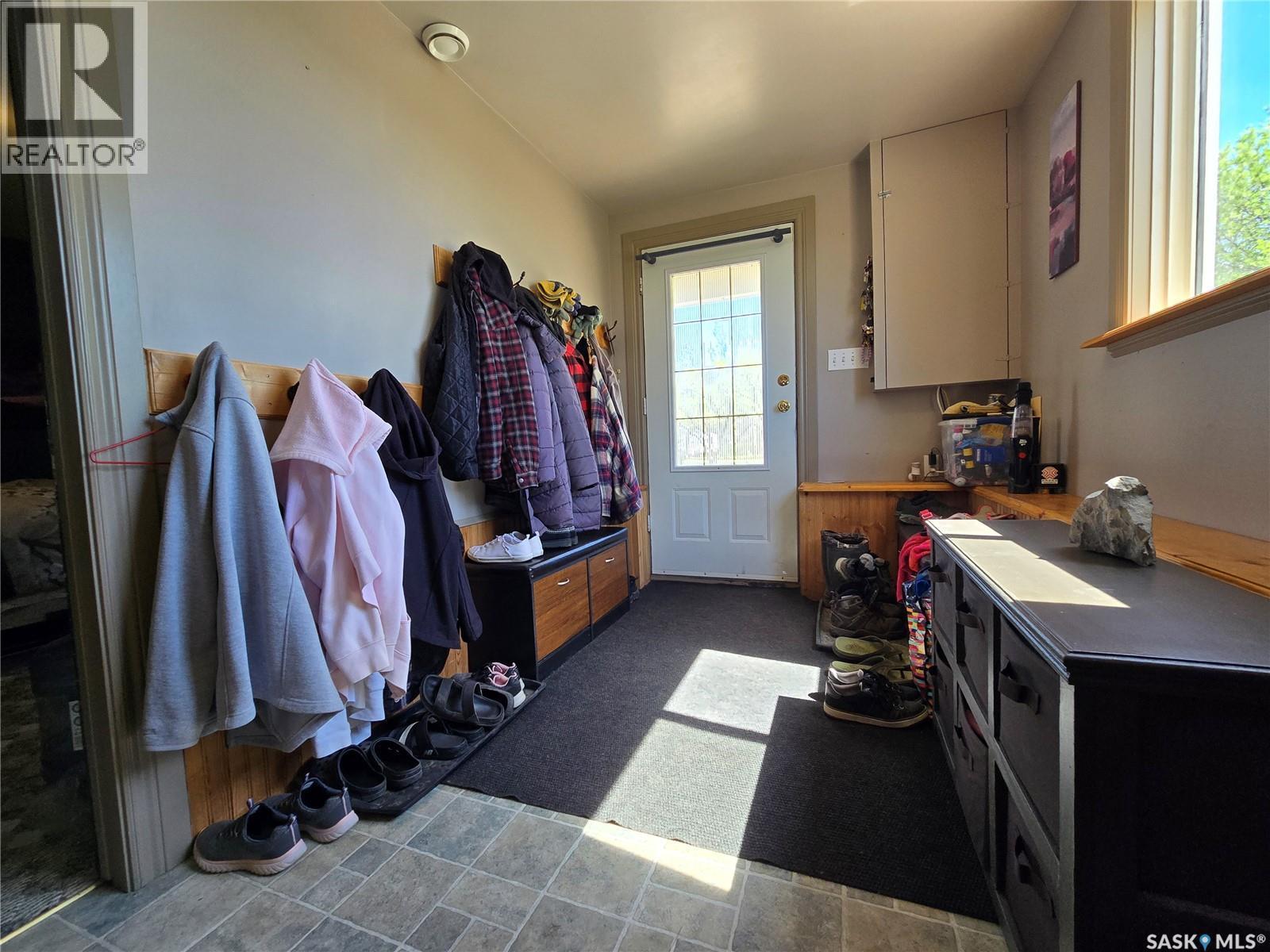 43 Assiniboia Avenue, Mctaggart, SK - Indoor