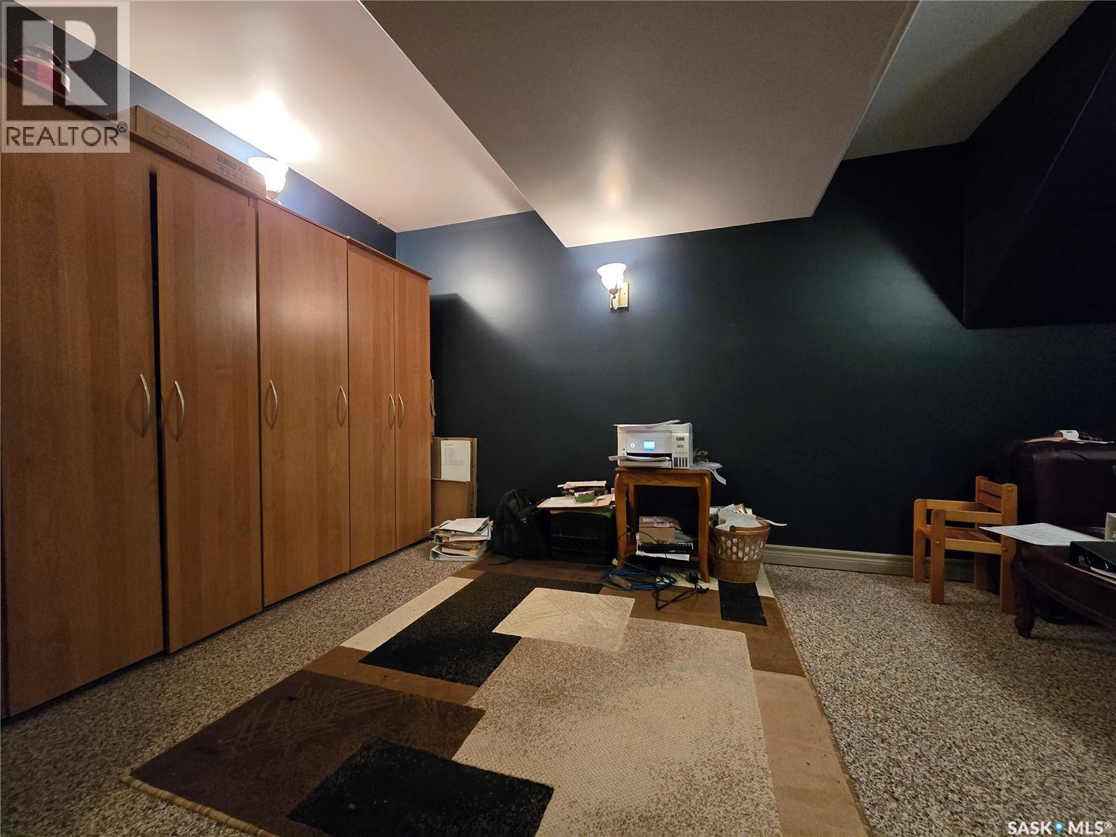 43 Assiniboia Avenue, Mctaggart, SK - Indoor Photo Showing Other Room