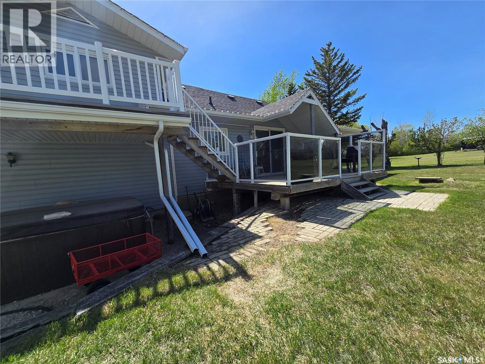 43 Assiniboia Avenue, Mctaggart, SK - Outdoor With Deck Patio Veranda
