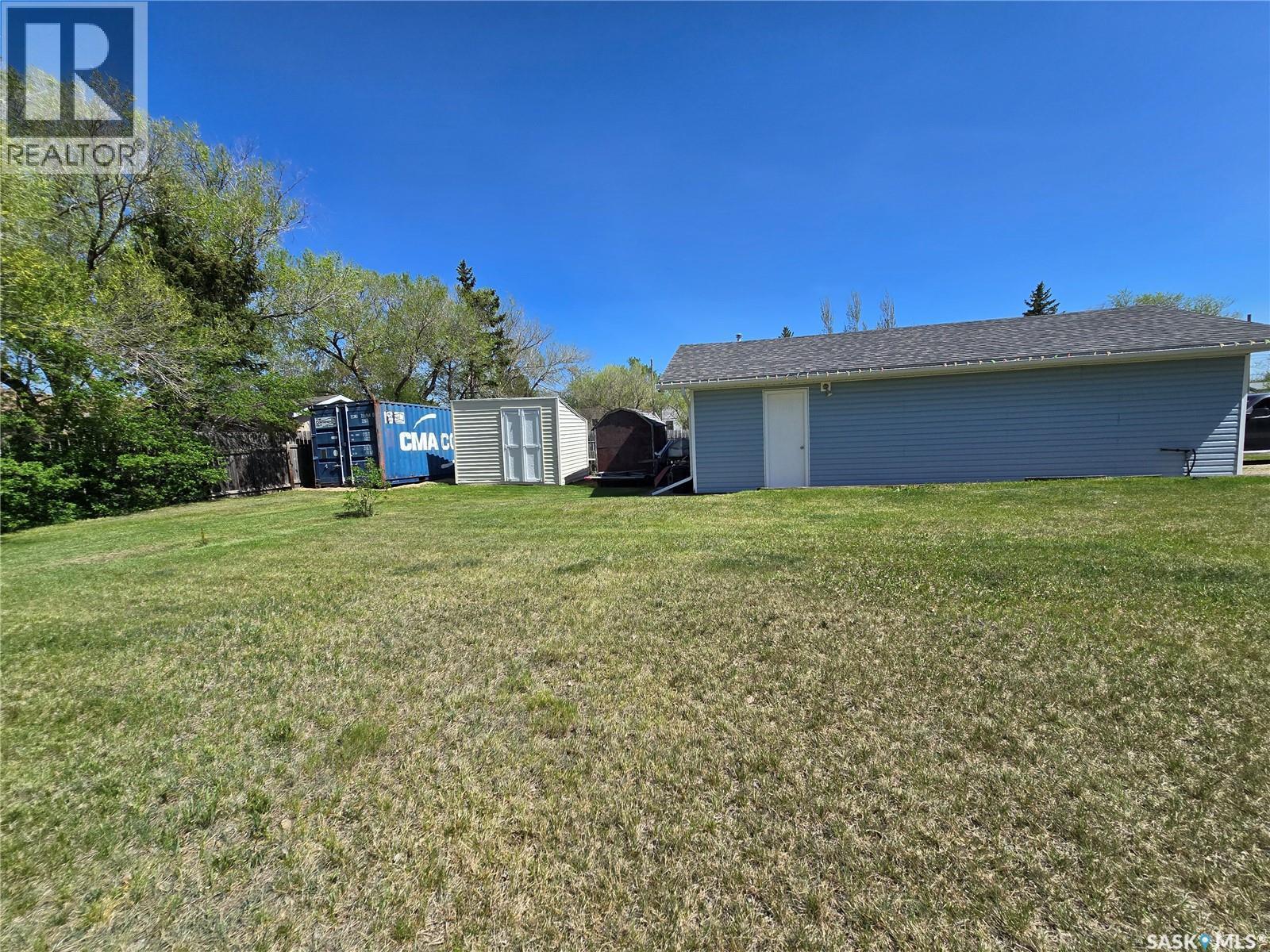 43 Assiniboia Avenue, Mctaggart, SK - Outdoor