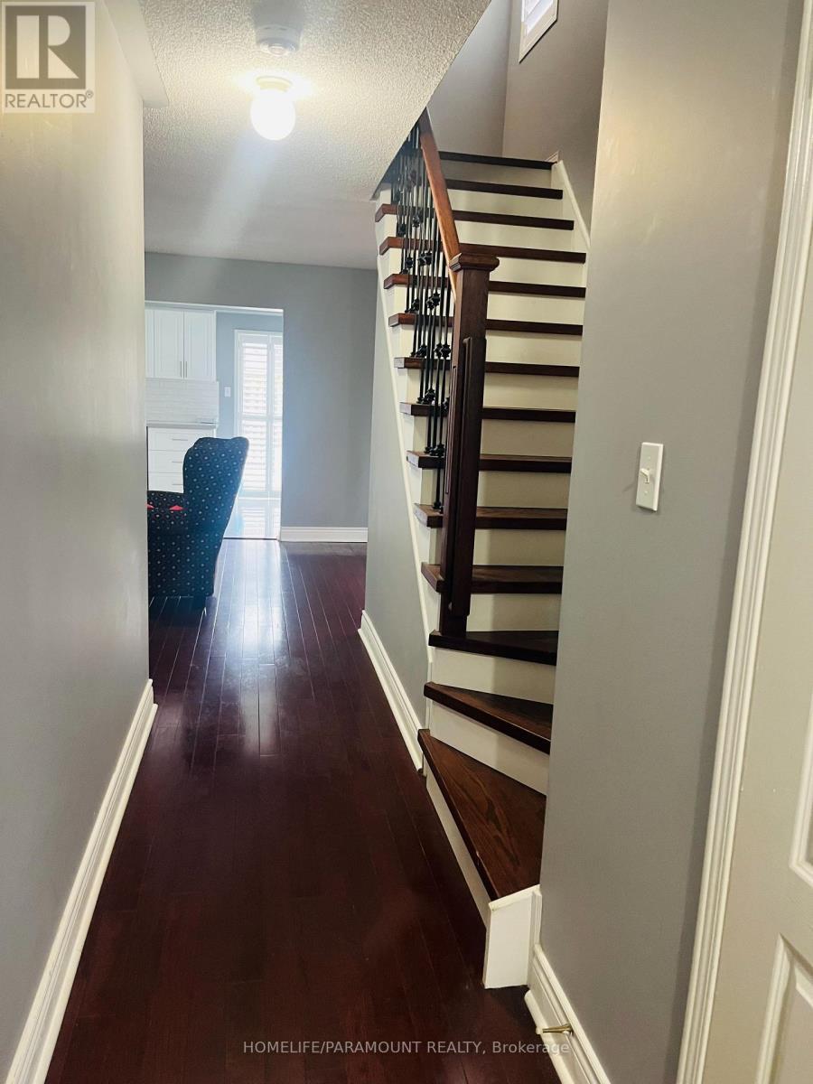 27 Lonestar Crescent, Brampton, ON - Indoor Photo Showing Other Room