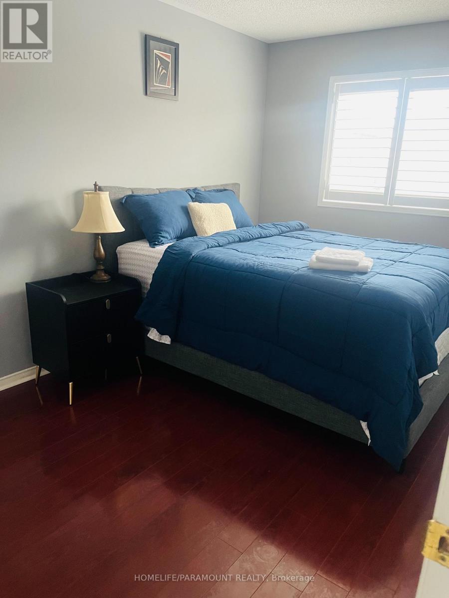 27 Lonestar Crescent, Brampton, ON - Indoor Photo Showing Bedroom