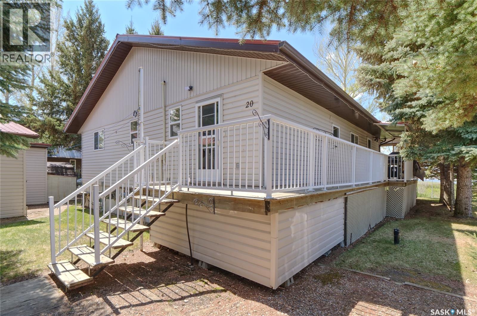 20 Mainprize Bay, Maple Bush Rm No. 224, SK - Outdoor With Deck Patio Veranda With Exterior