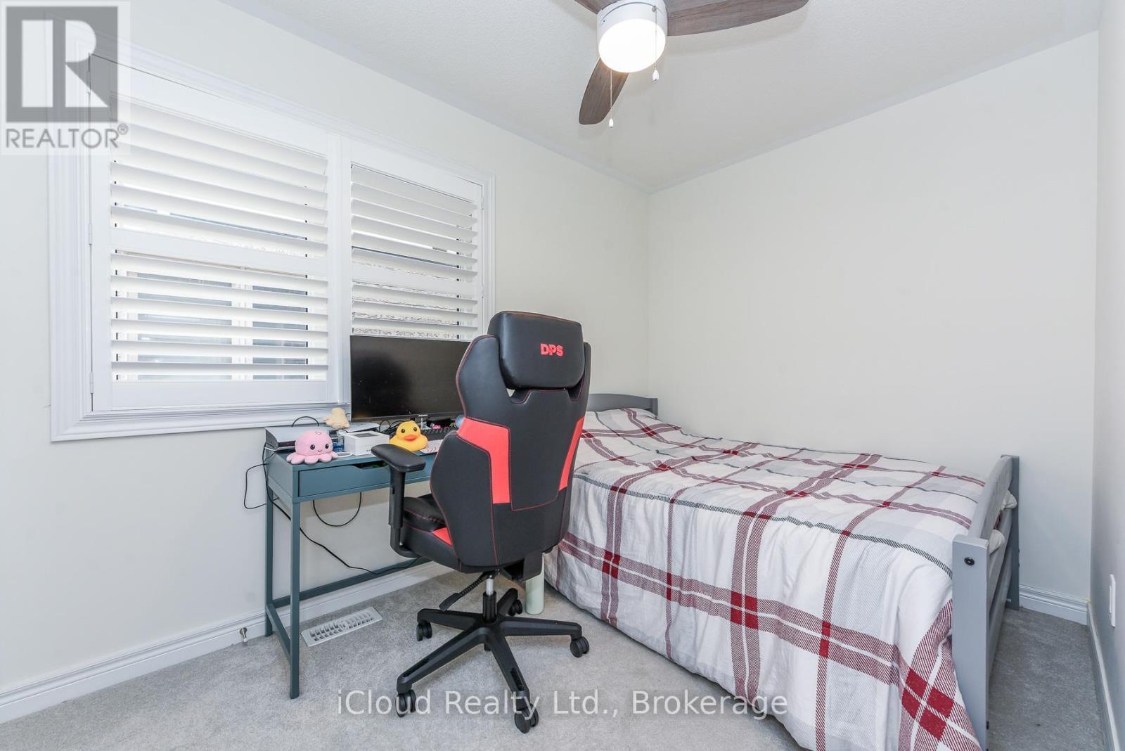 3958 Leonardo Street, Burlington, ON - Indoor