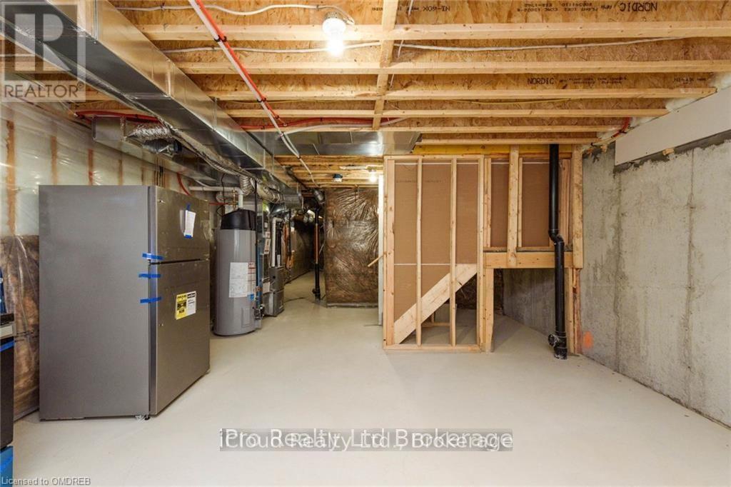 3958 Leonardo Street, Burlington, ON - Indoor Photo Showing Basement