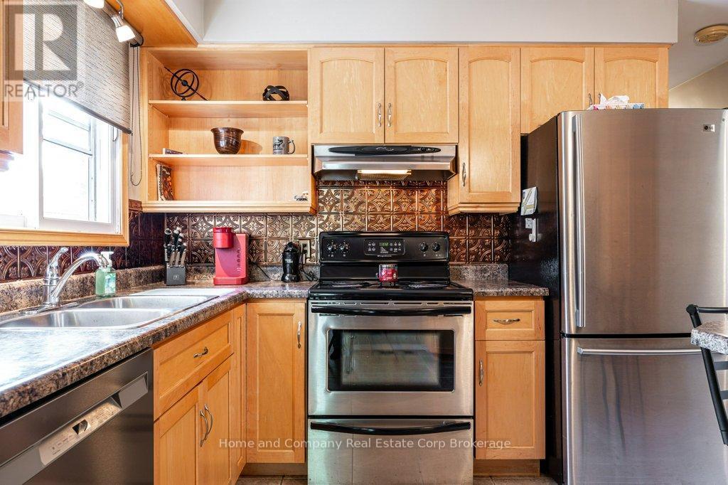 Kitchen - 271 Devon Street, Stratford, ON - Indoor Photo Showing Kitchen With Stainless Steel Kitchen With Double Sink