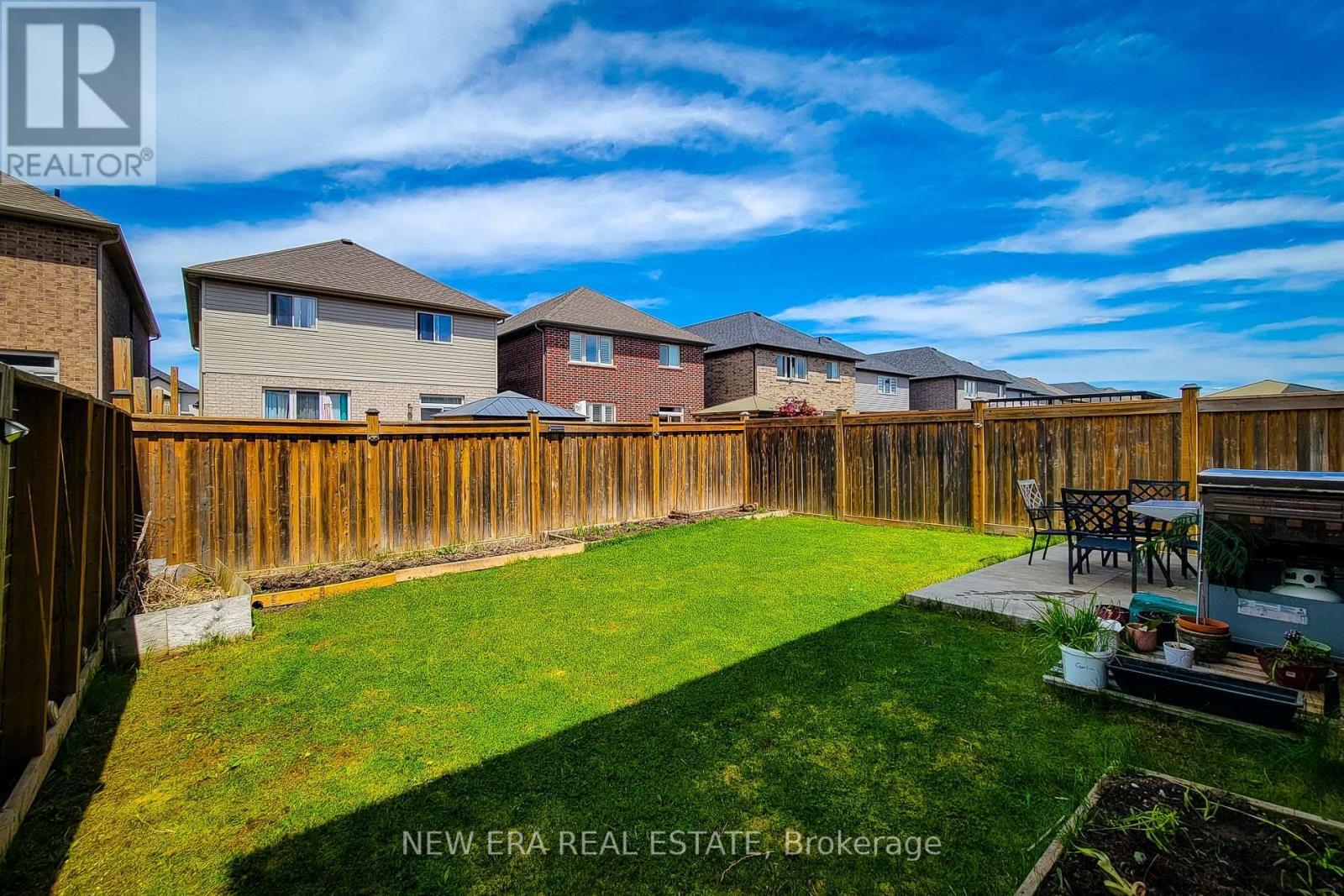 40 Fairgrounds Drive, Hamilton, ON - Outdoor