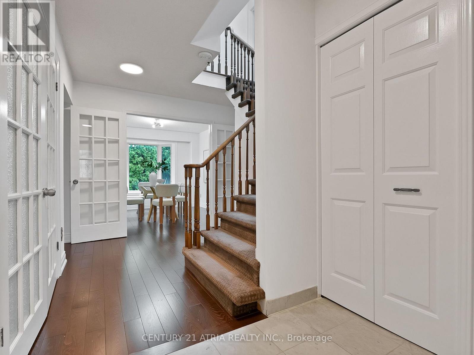21 Longbow Square, Toronto, ON - Indoor Photo Showing Other Room