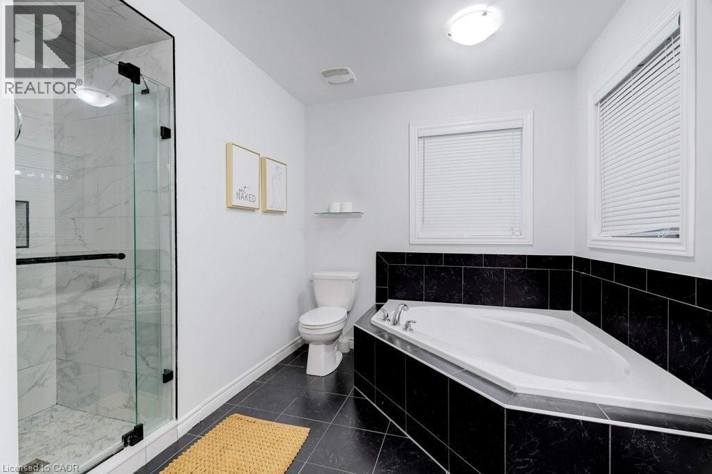 85 Showcase Drive Unit# Main, Hamilton, ON - Indoor Photo Showing Bedroom