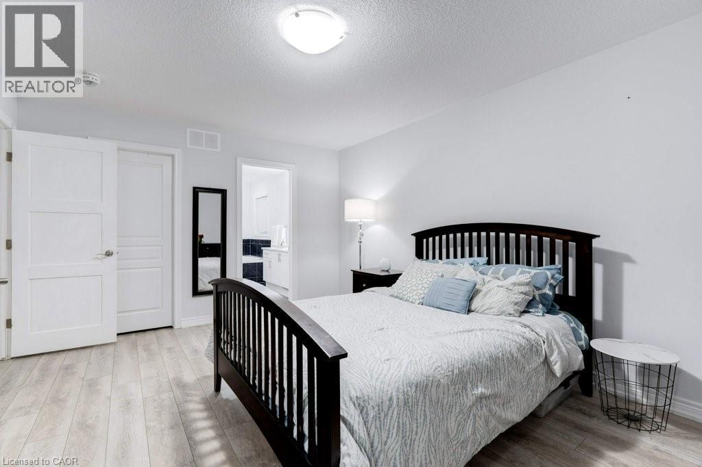 85 Showcase Drive Unit# Main, Hamilton, ON - Indoor Photo Showing Bedroom
